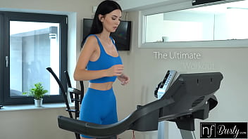 Sensual Simon Kitty loves a super-steamy treadmill hook-up session with her penetrating colleague S17:E5