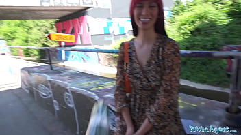 Pretty face and bubble arse Mummy engages in public fucky-fucky