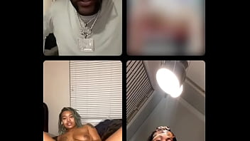 Gold-tipped Instagram star goes live in torrid solo session