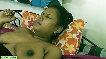 Young Indian dude likes a super-steamy meeting with hotel room service gal in this fresh Desi flick