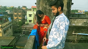 Bengali housewife loves sultry bang-out with spouse in Indian web series