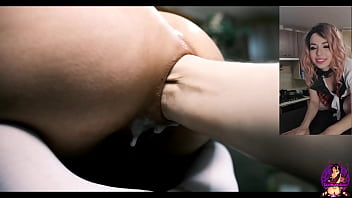 Russian webcam gal takes extreme ass-fuck play with long faux spunk-pump