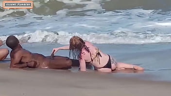 Stranger on the beach allows Three way with 2 damsels and average sausage